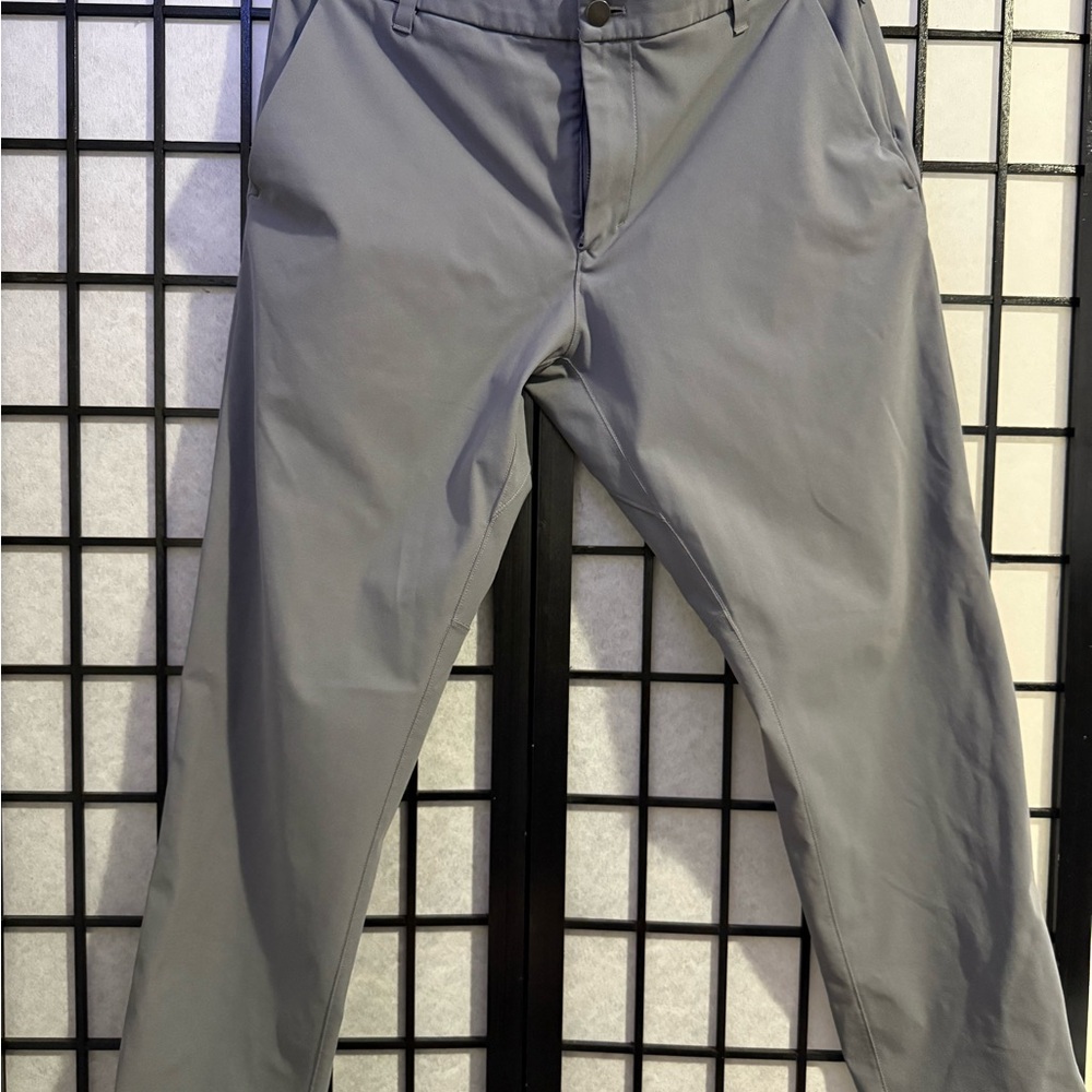 Lululemon Dress Pants 26.5” - Size 33
